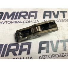 Коромысло клапана, рокер Hyundai Santa FE II 2.2 CRDI 2009-2012 241702F000